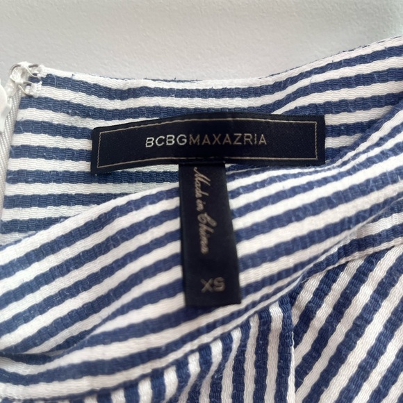 BCBG MaxAzria— size XS striped white and blue shorts - Picture 2 of 3